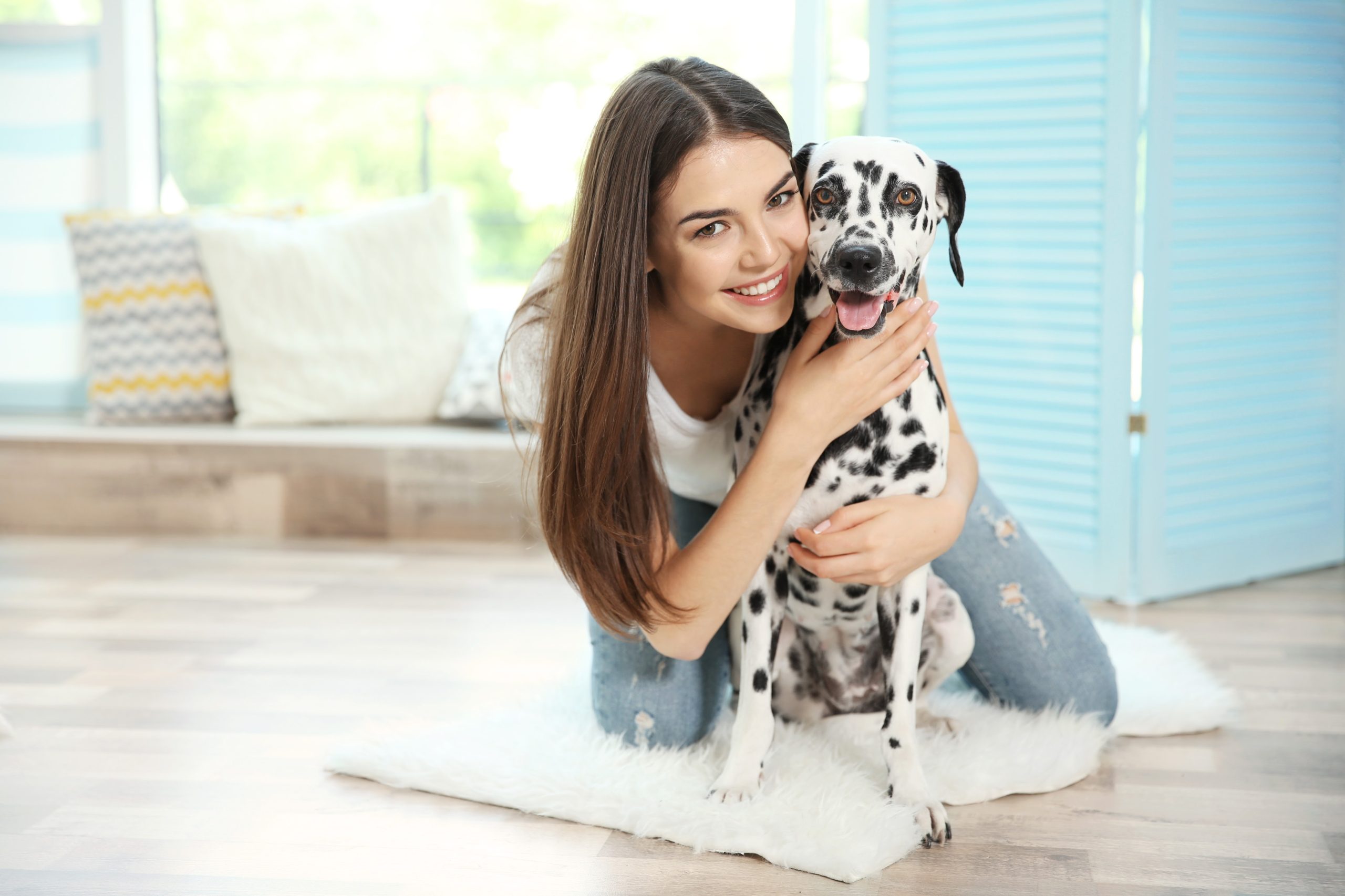 Saiba como manter o seu lar sempre limpo para você, seu pet e seus hóspedes!