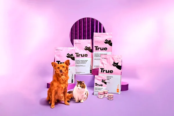 Conheça os benefícios e a linha completa da ração True!